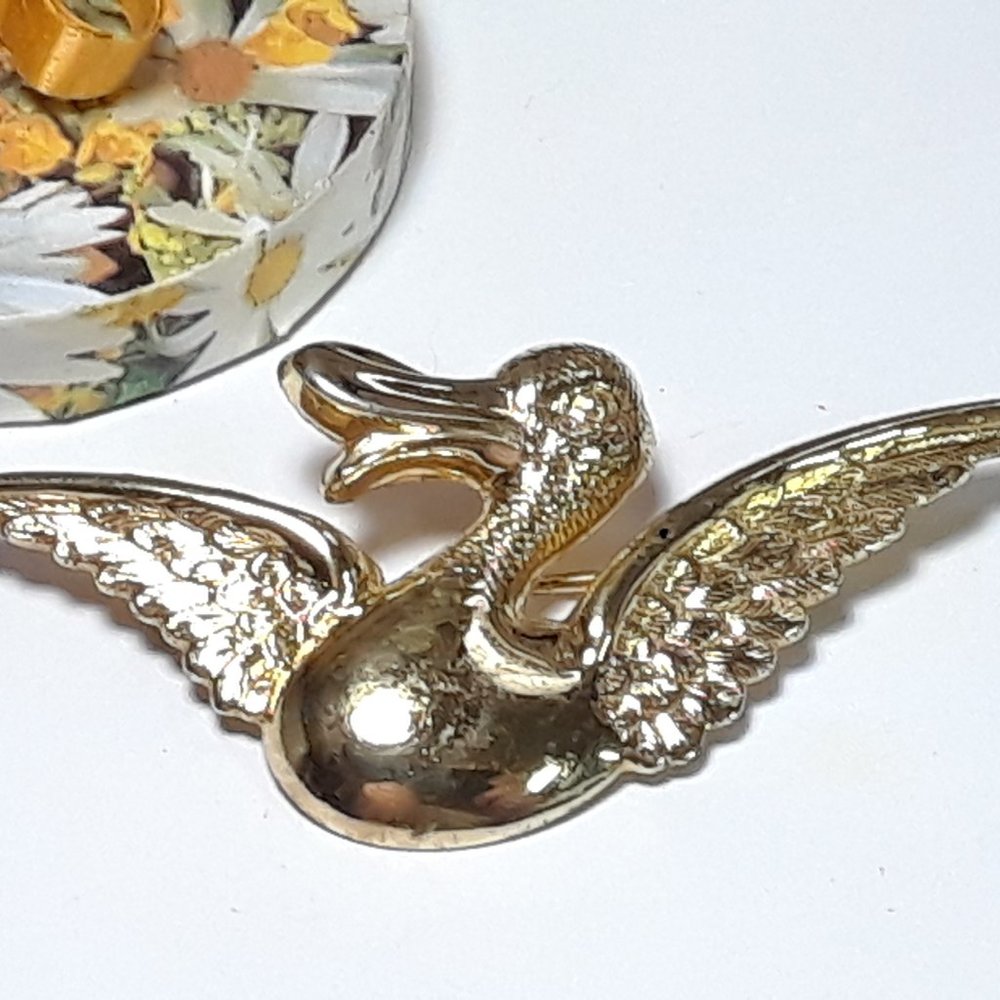 Estate Duck with wings out Sterling Silver/14Kt YG Forstner Pin/Brooch #18287